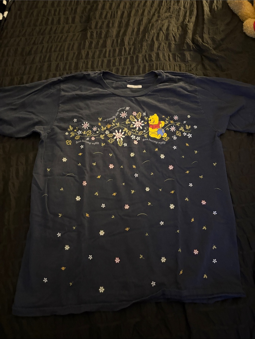 VINTAGE winnie the pooh tshirt